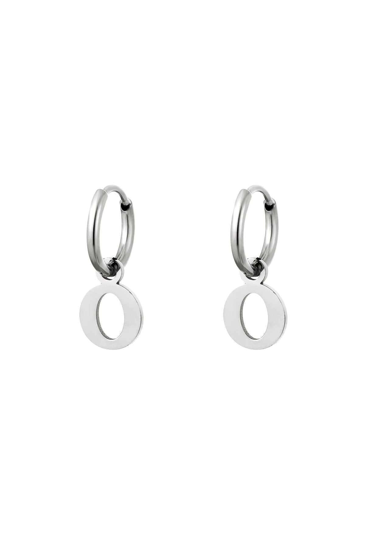 Earrings Initials "O" silver